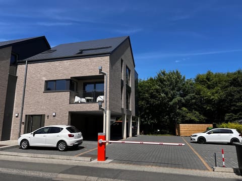 Property building, Day, Parking