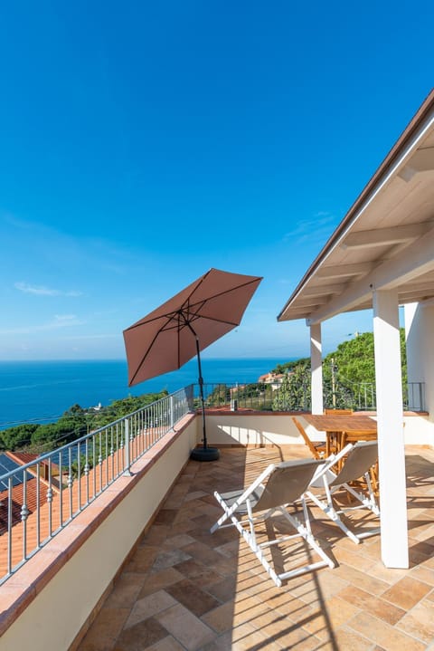 L' Elicriso House in Tuscany