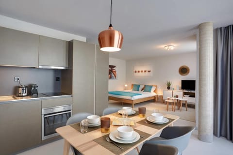 Kitchen or kitchenette, Living room, Dining area