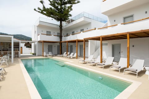 Property building, Day, Natural landscape, View (from property/room), Pool view, Swimming pool, Swimming pool, sunbed