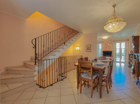 Accogliente & Spaziosa by Host Hero Apartment in Civitanova Marche