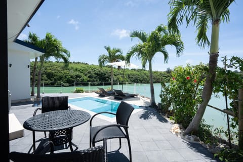 Day, Garden, Garden, Balcony/Terrace, Pool view