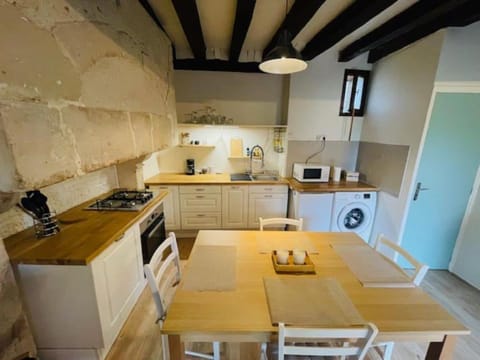 Duplex Cité Plantagenêt - 2 Voyageurs - WIFI Apartment in Le Mans