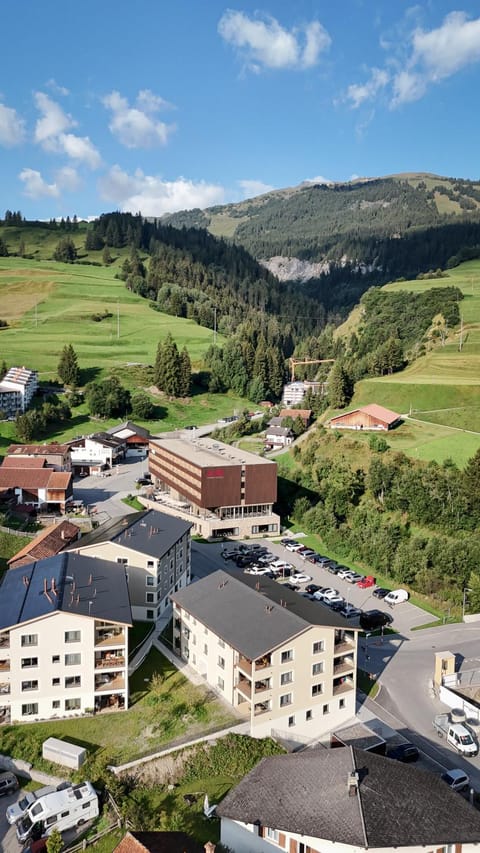 Property building, Bird's eye view
