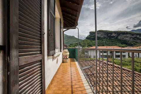 Day, Natural landscape, View (from property/room), Balcony/Terrace, Mountain view