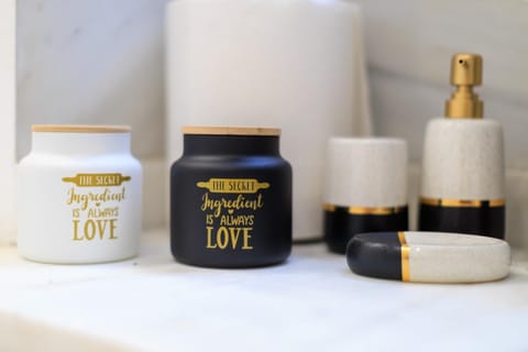 Aiolos luxury apartment under acropolis in plaka Apartment in Plaka