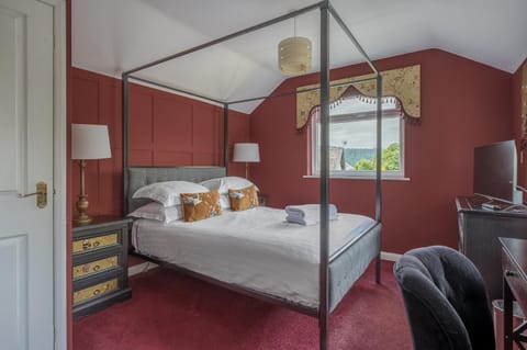 Bed, Bedroom