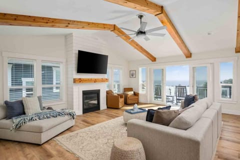 Casa de la Madre House in Lincoln City