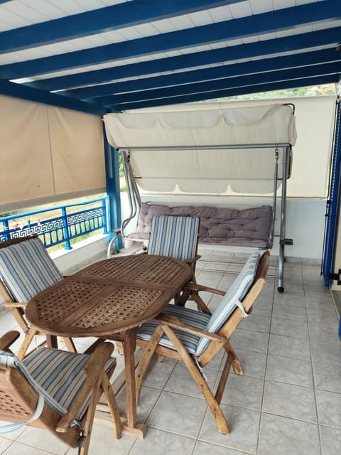 Απεραντο Γαλαζιο Apartment in Islands