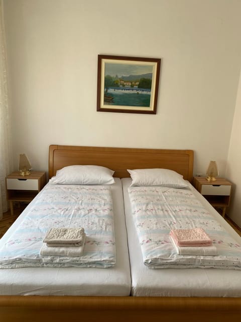 Apartment Alma Apartment in Lika-Senj County