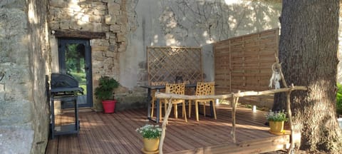 Patio, Spring