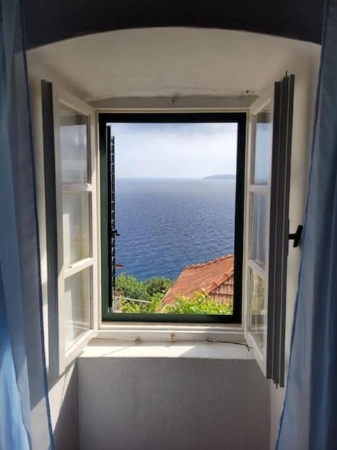 captain Ivo Villa in Dubrovnik-Neretva County