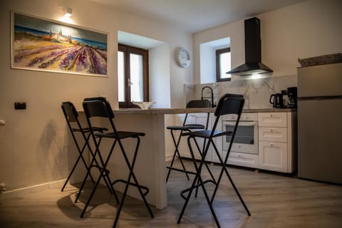 Kitchen or kitchenette, Dining area, stove, kitchen