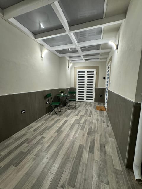 Property building, Patio, Patio, Photo of the whole room, Decorative detail, Decorative detail