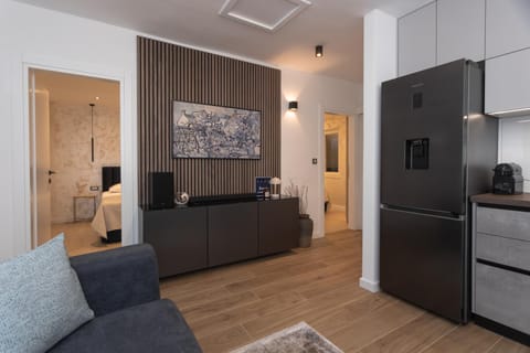 Living room, Communal kitchen, kitchen