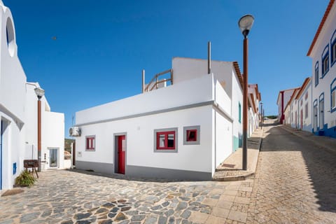 Property building, Street view