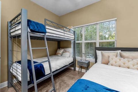 The Art House unique Mount Dora Getaway House in Mount Dora