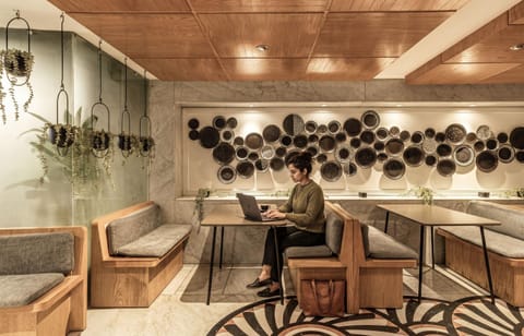Lobby or reception, Seating area