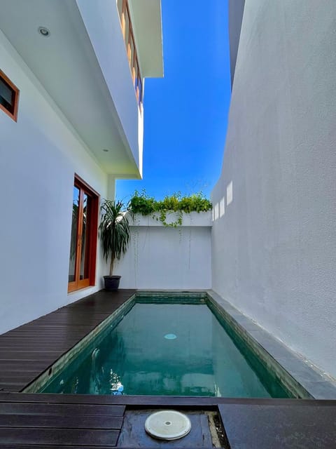 View (from property/room), Pool view, Swimming pool