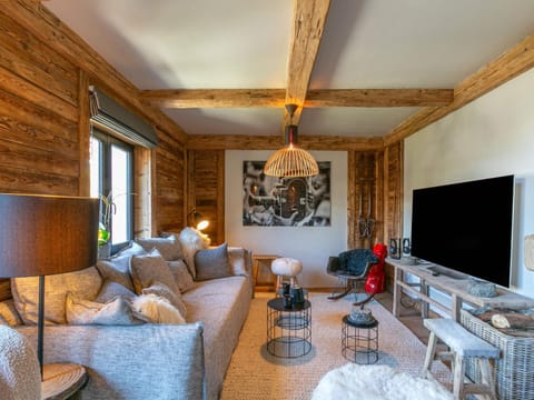 Duplex de Luxe à Val-d'Isère avec Jacuzzi et Hammam - FR-1-694-357 Apartment in Val dIsere