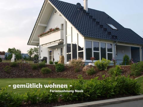 Property building, Day, Garden, Garden view