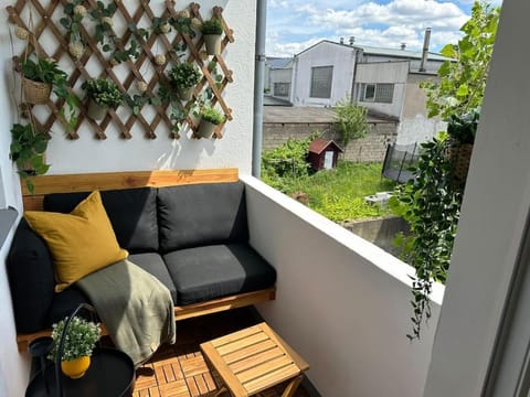 Balcony/Terrace, Seating area
