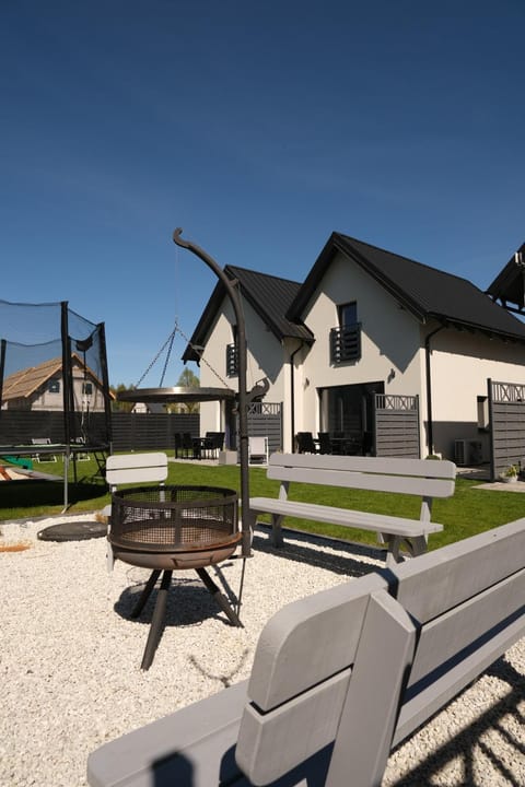 Lawendowo Jantar House in Pomeranian Voivodeship