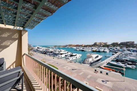 Property building, Day, View (from property/room), Balcony/Terrace, Sea view