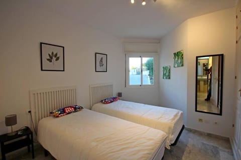 Piso en primera linea en la playa Apartment in Benalmadena