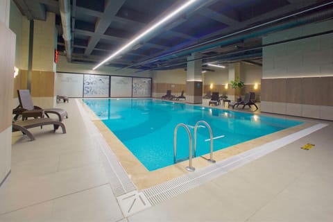 Pool view, Swimming pool