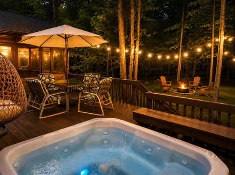 Patio, Hot Tub