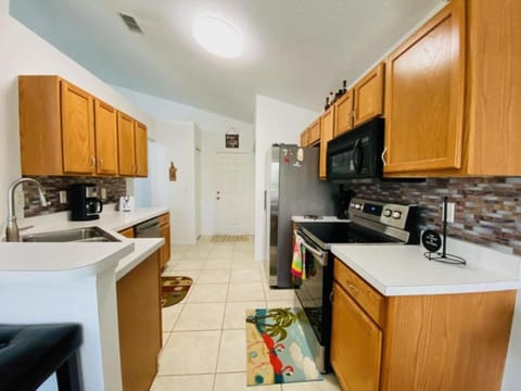 Wonderland Villa Villa in Haines City