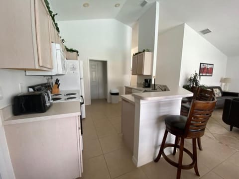 The Poolview Villa at Southern Dunes House in Haines City