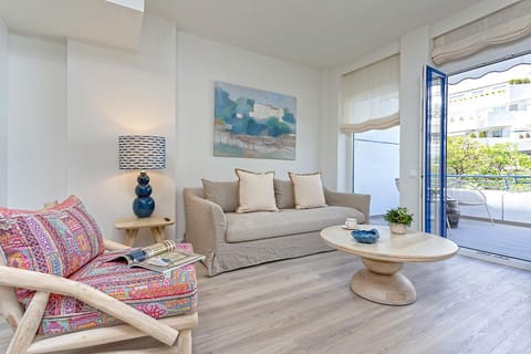 Balcony/Terrace, Living room, Seating area