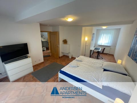 Bed, TV and multimedia, Living room, Photo of the whole room, Bedroom