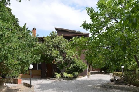 Property building, Garden view
