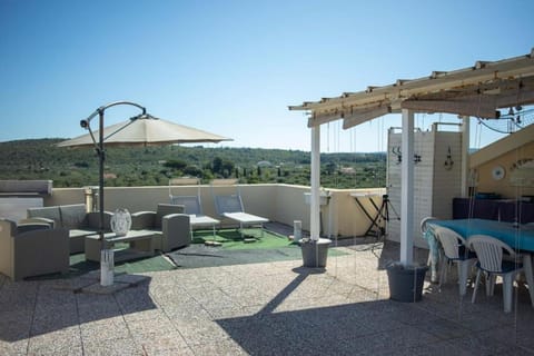Patio, Natural landscape, View (from property/room), Balcony/Terrace, Mountain view