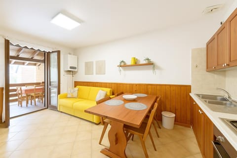 Walk to Slopes & Free Parking -Capriolo Tarvisio Apartment in Tarvisio