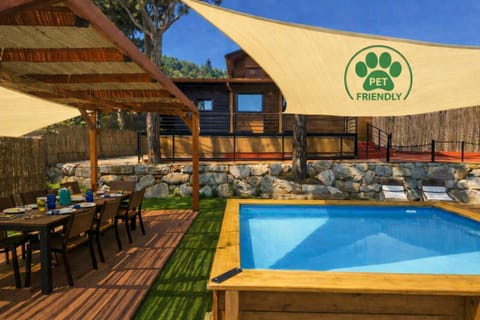 Patio, Pool view, Swimming pool