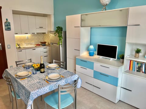Spiaggia a 400m e AC, Brezza di Mare Apartment in Albenga