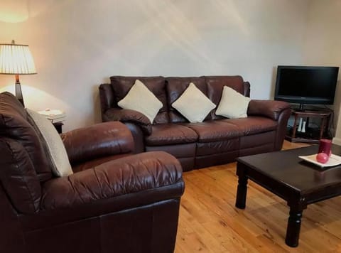 Heatherlea House in Donegal City