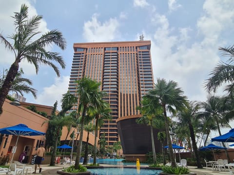 City view, Pool view, Swimming pool