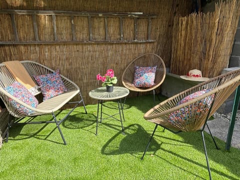 Garden, Garden, Garden view