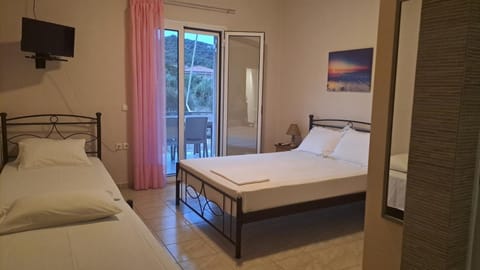 Κτήμα Καρνέση Apartment in Euboea