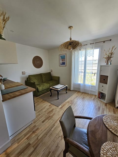 "L'escapade Havraise" Studio Parking gratuit Coeur de Ville Apartment in Le Havre