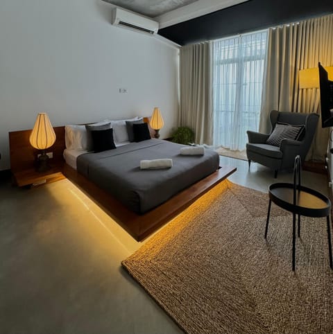 Photo of the whole room, Bedroom