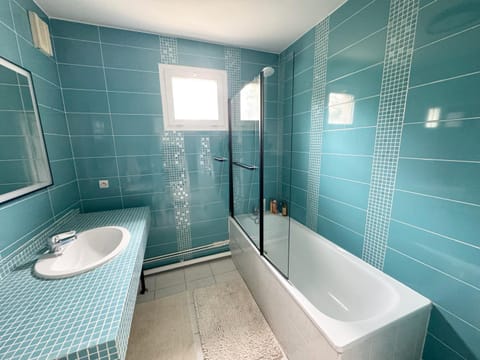 Le Havre du Stade de France BY UTA HOUSE Apartment in Saint-Denis, France