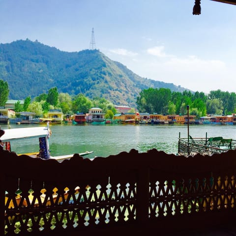 Lake view, Mountain view