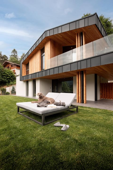 Property building, Day, Natural landscape, Garden view