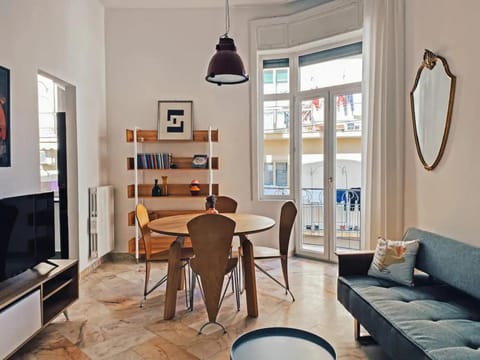 Property building, Living room